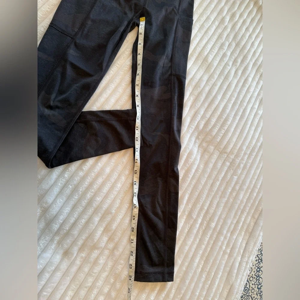 Aeropostale Dark Camo XS Leggings - Picture 4 of 8